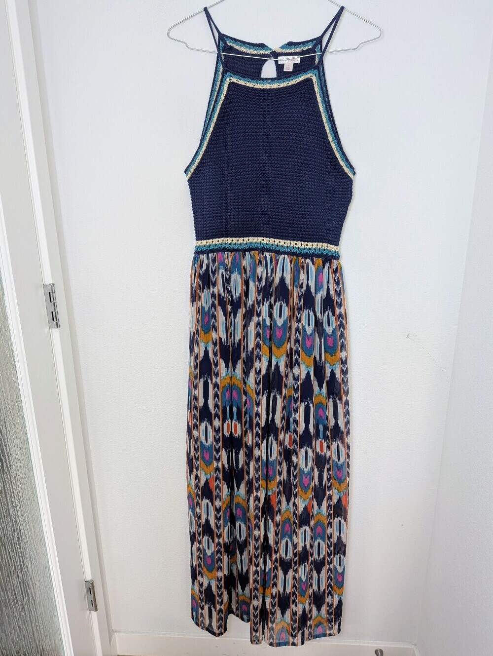 Xhilaration Crochet Top Aztec Print Maxi Dress Size Medium Boho Hippie Strap
